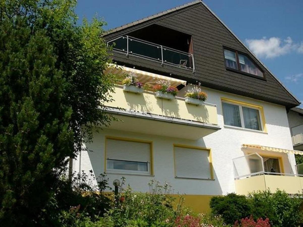 Ferienwohnungen Luttmann Ausblick Pur Bad Pyrmont Bagian luar foto